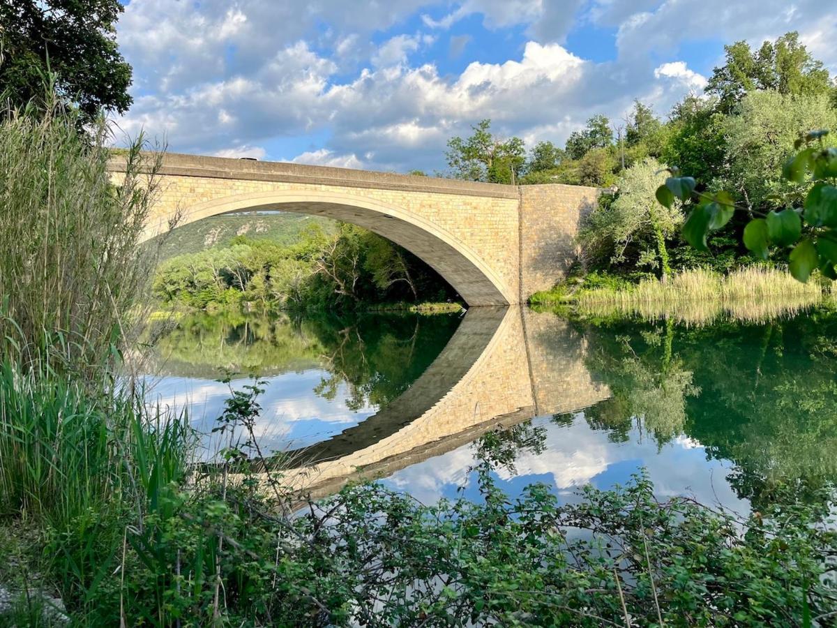 Gite Harmonie Gréoux-les-Bains Exteriör bild